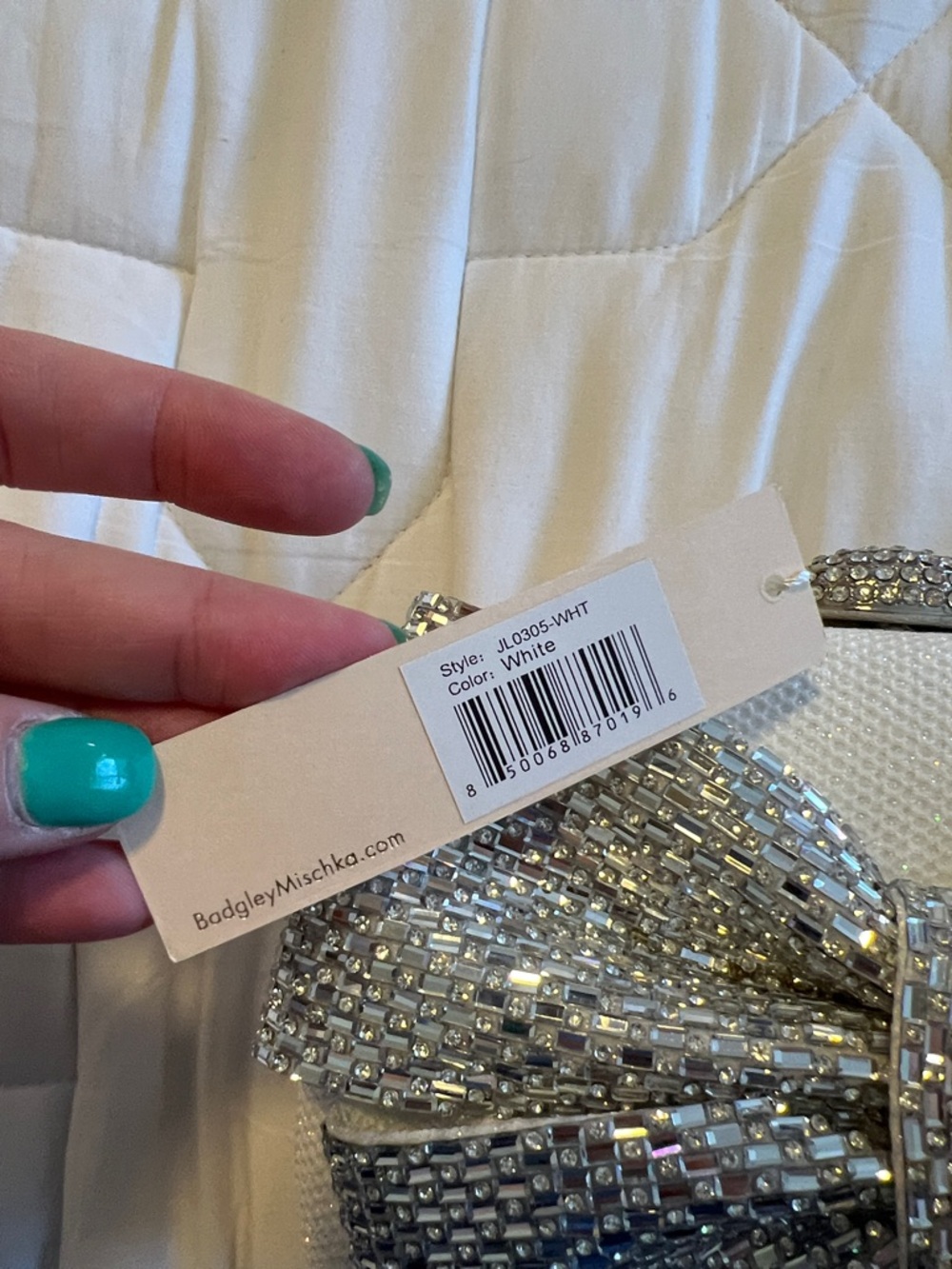 Jewel Badgley Mischka Silver Crystal Bow Minaudiere - Picture 2 of 7